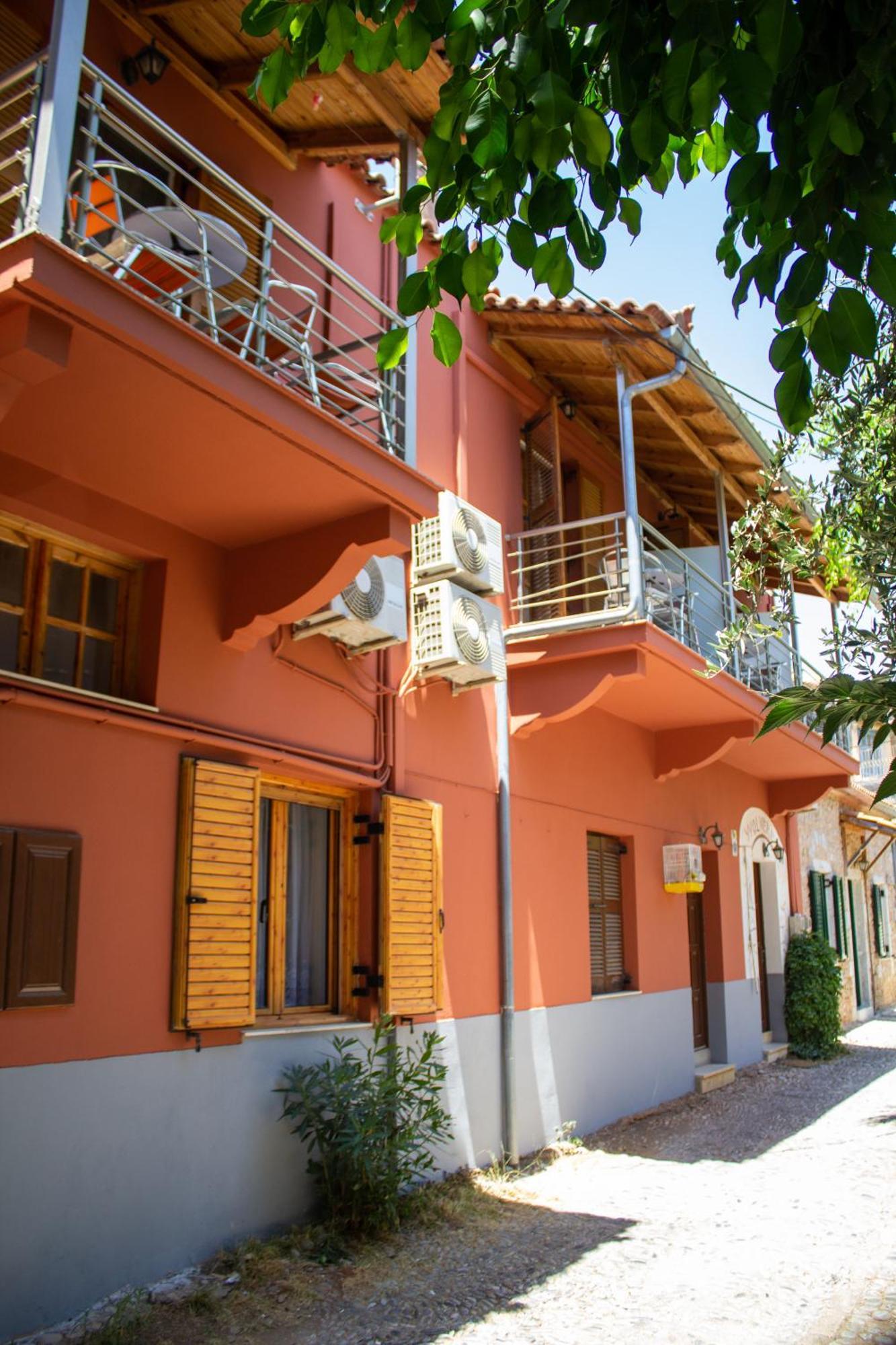 Kritamos Apartments Kardhamili Ngoại thất bức ảnh